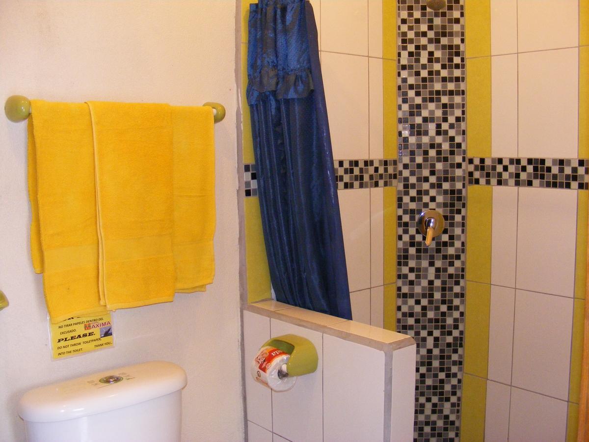 Hostal Maxima Puerto López Kültér fotó